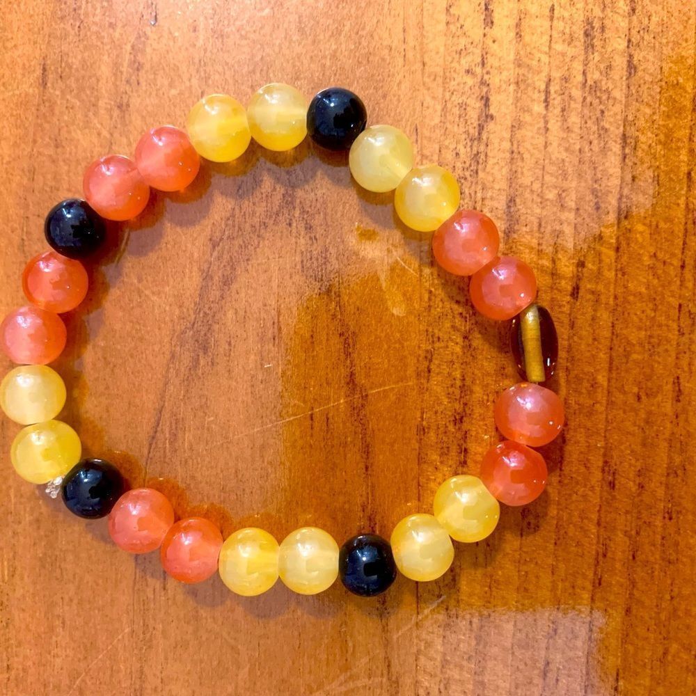 Handmade beaded stretch bracelet